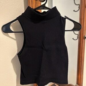 womens crop tank top m/l